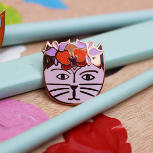 Georgia O'Kitty Cat Artist Pin by Niaski