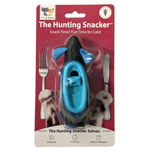 Load image into Gallery viewer, Doc &amp; Phoebe Indoor Hunting Snacker (In Package)