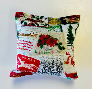 Nelly Holiday Catnip Pillows (Christmas Stamps)